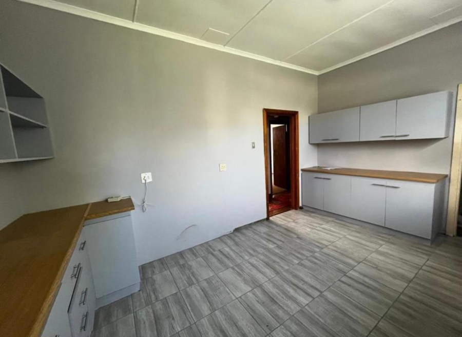 3 Bedroom Property for Sale in Heuwelkruin Eastern Cape